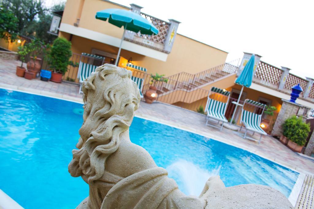 جيارديني ناكسوس Villa Cristina المظهر الخارجي الصورة